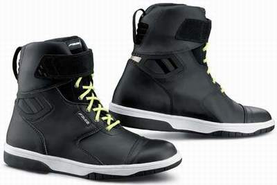 chaussure de moto pour femme